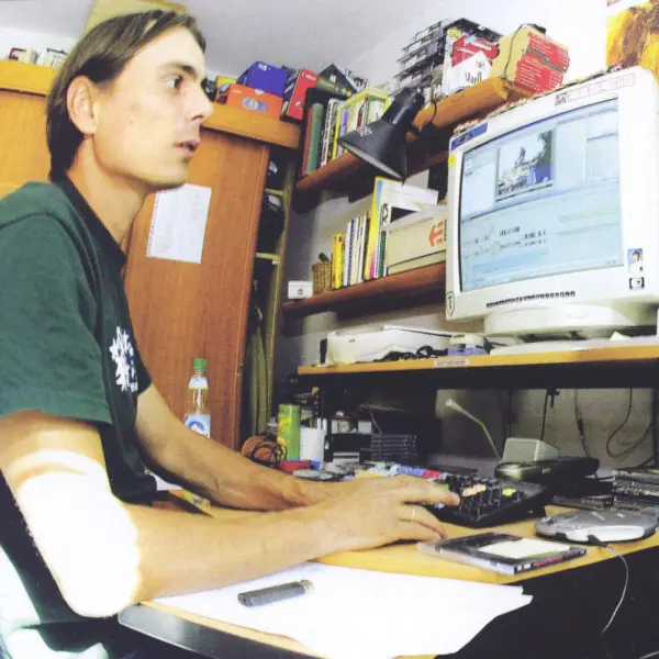 Thomas Stellwag am Schnittplatz für Soul Video etwa 2004