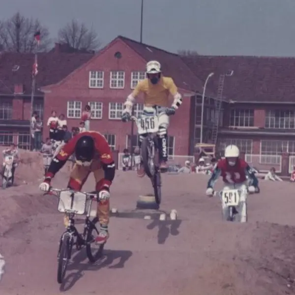 Matthias Gotter vor Matthias Schmidt (RIP) in Bremen-Grohn, 1984