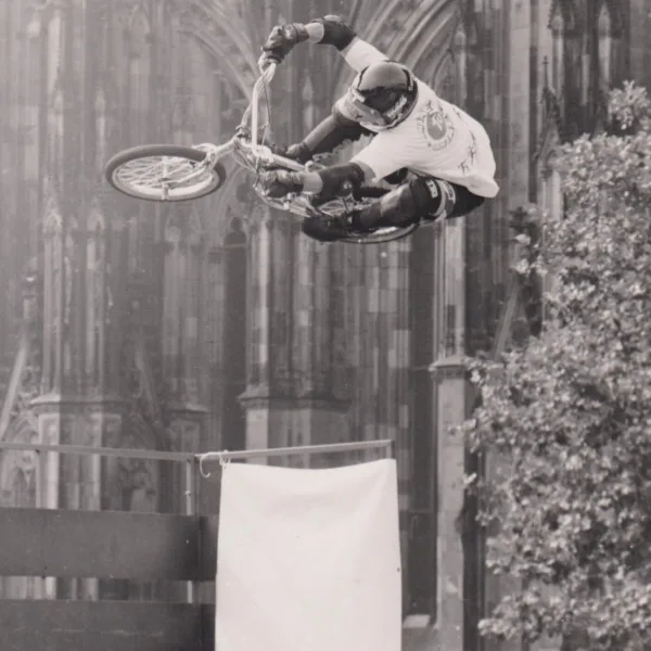 Air am Dom auf der Titus Showrampe