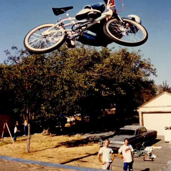 Air in San Bernadino 1986