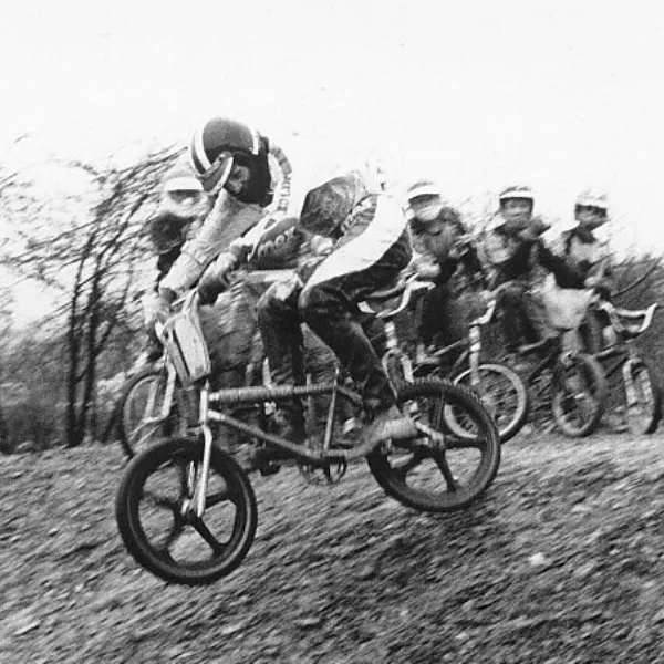 Andreas Tittmann im goldenen Matsch von Remagen