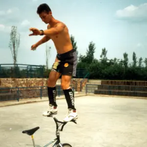 TG - Backwards Bar Ride in Kenn